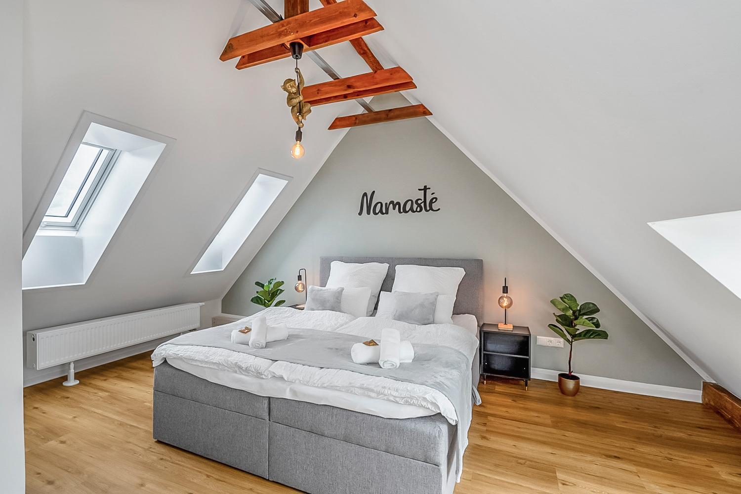Namaste Homes - Ferienwohnung Mit Dachterrasse Bad Windsheim Ngoại thất bức ảnh